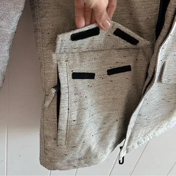 Women's 686 Vanzana Jacket Snowboard Ski Jacket infiDRY Waterproof. - Picture 6 of 14